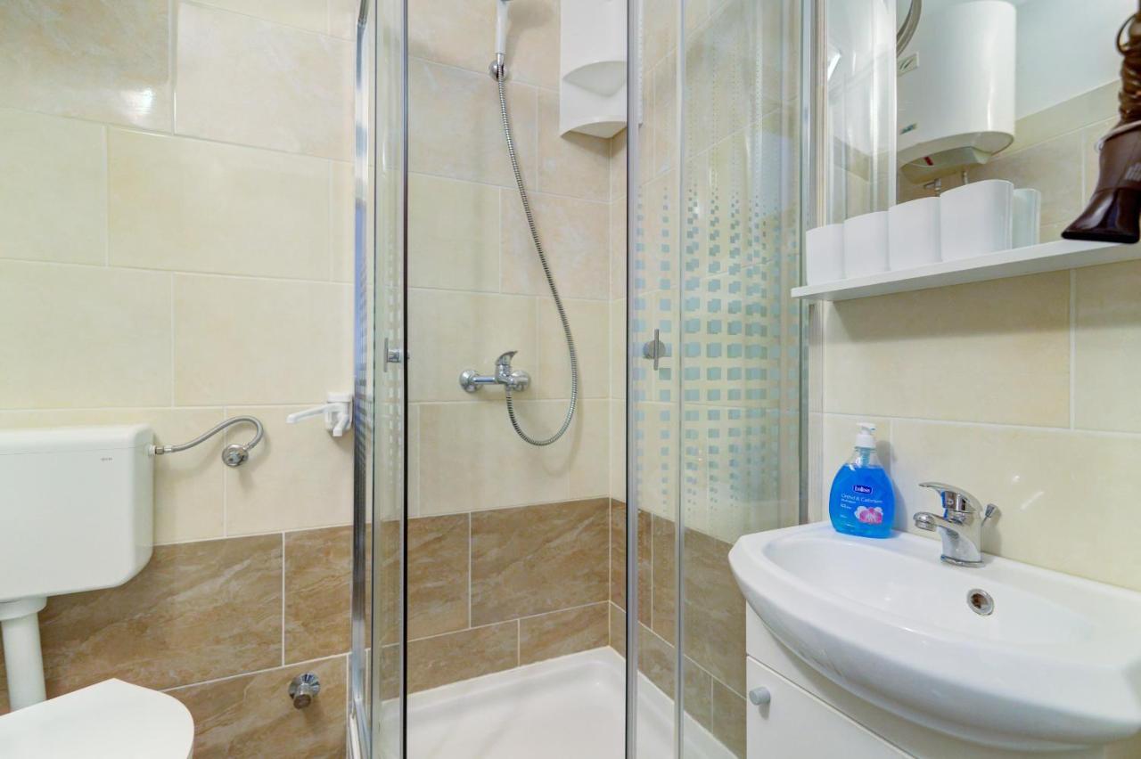 Apartment Senj Сен Екстериор снимка